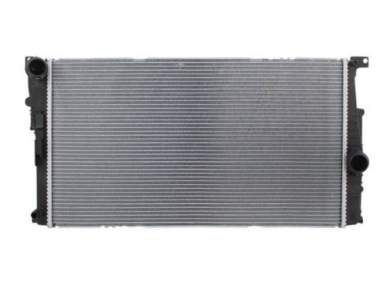 BMW Radiator Auto F20 F21 F22 F23 F30 F31 F34 F32 F33 F36 Touring Gt 17118672102 60815 17117600516