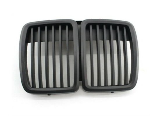 BMW E30 Center Grille Matt Black 51131884350