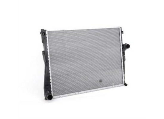 BMW E46 E85 E86 Radiator 17119071517 UNICORE