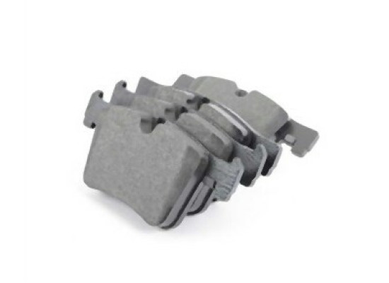 BMW F20 F21 F22 F23 F25 F26 F30 F31 F32 F33 F34 F36 Front Brake Pads 34106859181