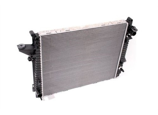 Land Rover Radiator 733286 Lr021778