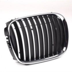 BMW Grille Left E39 51138159315