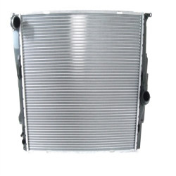 Bmw Radiator Manual E81 E87 E88 E90-E93 E84 E89 X1 Z4 8mk376754061 Cr1089000p 17117559273