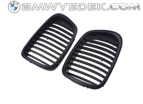 Решетка радиатора BMW M5 черная матовая левая E39 (Tyg-51132497261)