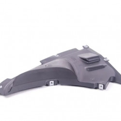 BMW Крышка нижняя правая 51717260740 BMW Крышка нижняя правая 51717260740