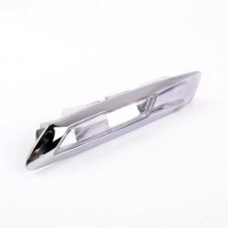 Дополнительный сигнальный фонарь Bmw правый 63137154168 Дополнительный сигнальный фонарь Bmw правый 63137154168