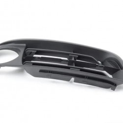 Решетка воздухозаборника BMW открыта справа 51117331730 Решетка воздухозаборника BMW открыта справа 51117331730