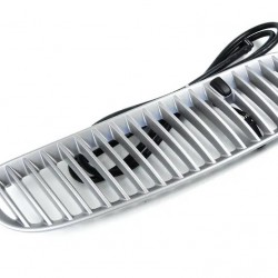 Решетка воздухозаборника Bmw правая 51137124824 Решетка воздухозаборника Bmw правая 51137124824