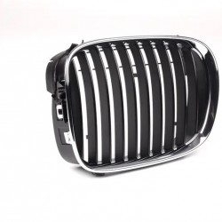 Решетка радиатора Bmw левая 51138159315 Решетка радиатора Bmw левая 51138159315