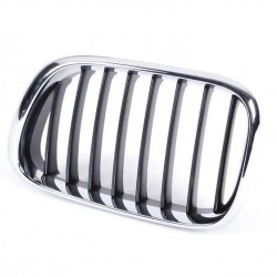 Решетка радиатора Bmw передняя левая 51138402645 Решетка радиатора Bmw передняя левая 51138402645