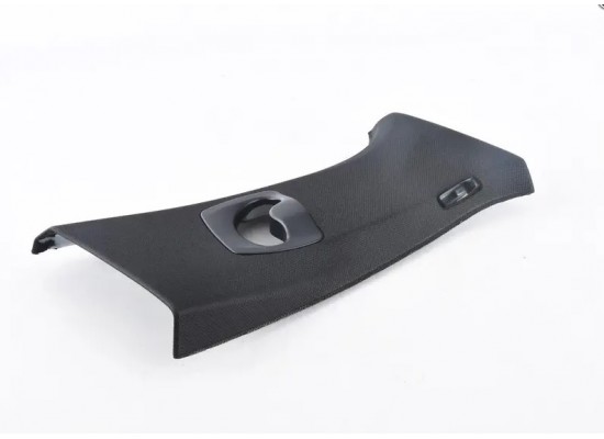 Bmw Накладка на стойку B верхняя правая 51438060010 Bmw Накладка на стойку B верхняя правая 51438060010