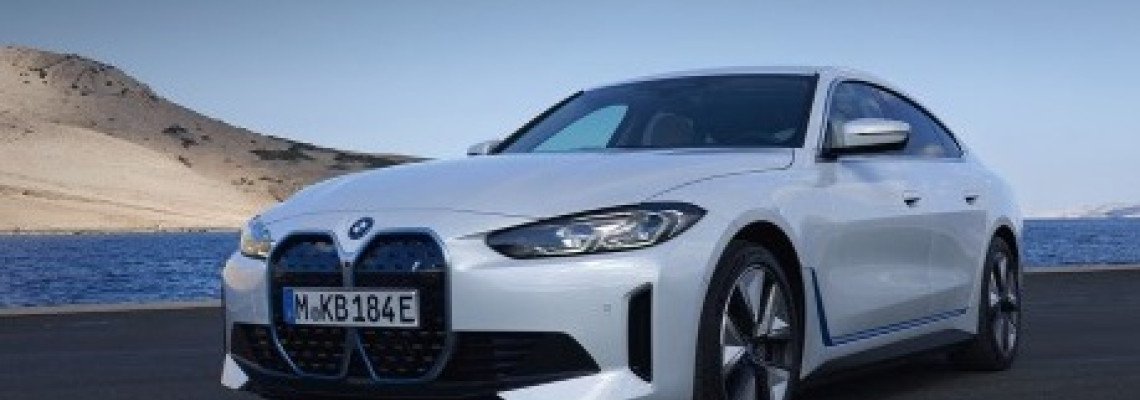 Yeni BMW i4 ve iX Modellerini Tanıtıldı!