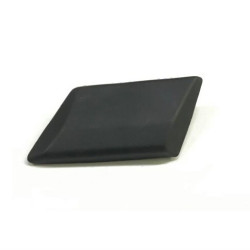 BMW E34 Задний правый брызговик - 51131934184 BMW импортный BMW E34 Задний правый брызговик - 51131934184 BMW импортный