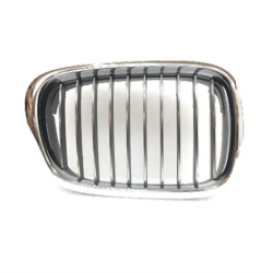 BMW E39 09/2000 Sonrası Panjur Sol Krom - 51132497261 BMW ithal BMW E39 09/2000 Sonrası Panjur Sol Krom - 51132497261 BMW ithal