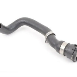 Водяной шланг отопителя BMW E46 M43 — 64218377781 TM Водяной шланг отопителя BMW E46 M43 — 64218377781 TM