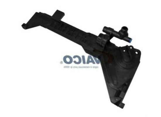 BMW E46 Manuel Vites Radyatör Bağlantı Plakası - 17111436250 VAICO BMW E46 Manuel Vites Radyatör Bağlantı Plakası - 17111436250 VAICO