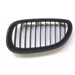 BMW E60 After 09/2005 Решетка матовая черная правая - 51137065702 BMW импортный BMW E60 After 09/2005 Решетка матовая черная правая - 51137065702 BMW импортный