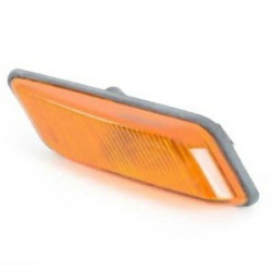 BMW Z3 Fender Signal Желтый Правый - 63138389536 BMW Оригинал BMW Z3 Fender Signal Желтый Правый - 63138389536 BMW Оригинал