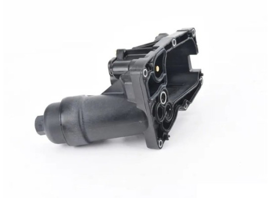 Bmw E90 320d N47 Motor Yağ Filtre Kütüğü Gövde Plastik Oem