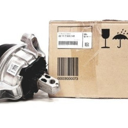 Bmw 5 серии F10 шасси 520d левое ухо двигателя OEM Bmw 5 серии F10 шасси 520d левое ухо двигателя OEM