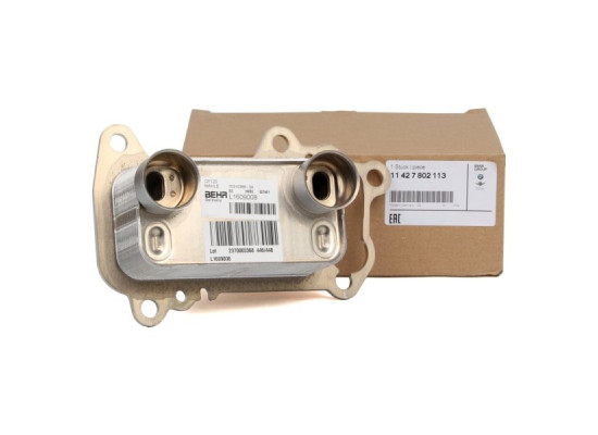 Радиатор масляного радиатора двигателя Bmw E92 шасси 320d N47 (11427802113-5) Радиатор масляного радиатора двигателя Bmw E92 шасси 320d N47 (11427802113-5)