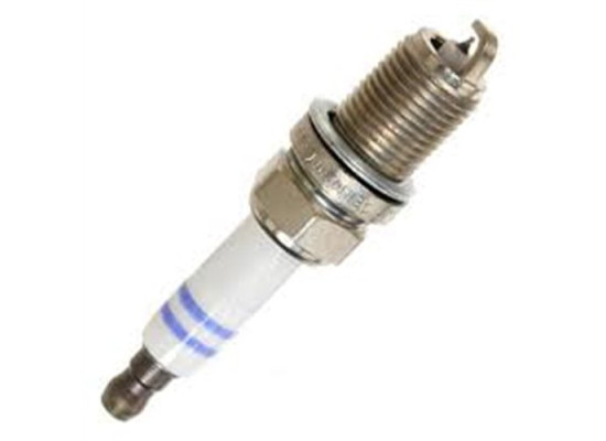 Свеча зажигания Volkswagen Golf 5 1.4tsi Caxa 101905626 (Ngk-101905626) Свеча зажигания Volkswagen Golf 5 1.4tsi Caxa 101905626 (Ngk-101905626)