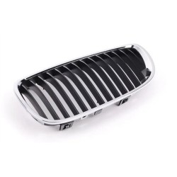 Левая решетка радиатора Bmw E90 E92 E93 (Bmw-51137157275)