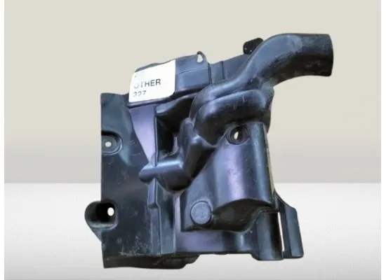 Bmw Kapak Direksiyon Dişli Kutusu Arka Sağ 51757228688 Bmw Kapak Direksiyon Dişli Kutusu Arka Sağ 51757228688