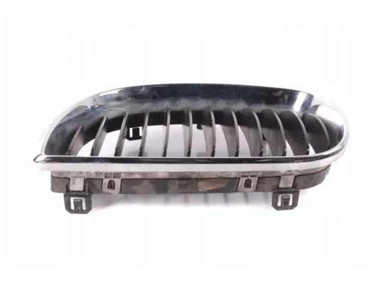Bmw Izgara Krom Çerçeve Sol 51137077129