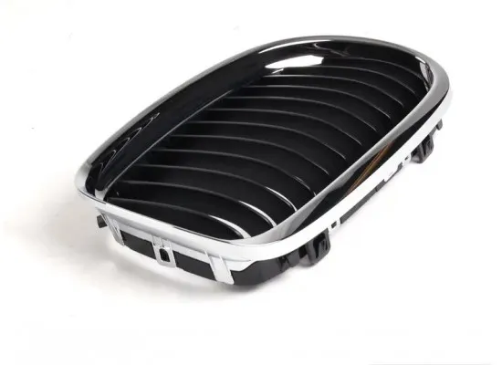 Bmw Izgara Krom Çerçeve Sağ 51137201968