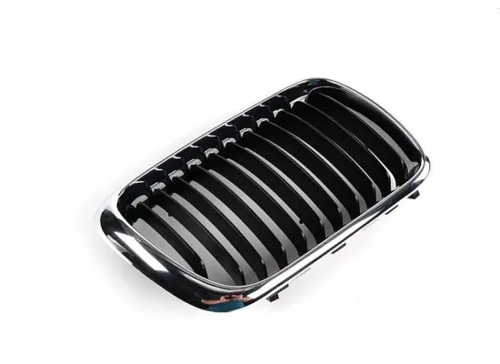 Bmw Izgara Sağ 51138195152