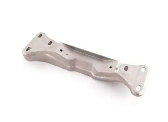 BMW E39 Şanzıman Traversi - 22311092476 BMW Orjinal BMW E39 Şanzıman Traversi - 22311092476 BMW Orjinal