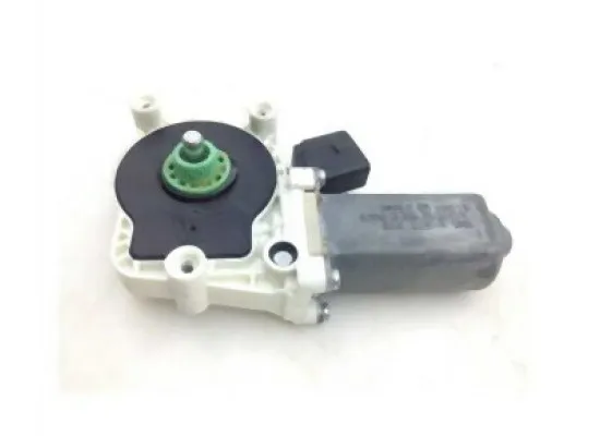 BMW E60 E61 Arka Cam Motoru Sağ - 67626922320 BMW Orjinal BMW E60 E61 Arka Cam Motoru Sağ - 67626922320 BMW Orjinal