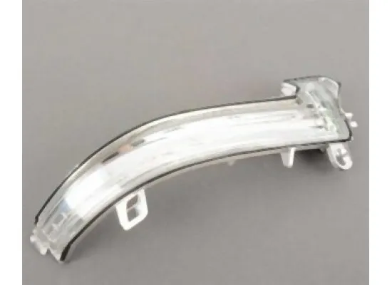 BMW E84 F20 F21 F22 F23 F30 F31 F32 F33 F34 F36 F87 Ayna Sinyali Sağ - 63137280772 BMW Orjinal BMW E84 F20 F21 F22 F23 F30 F31 F32 F33 F34 F36 F87 Ayna Sinyali Sağ - 63137280772 BMW Orjinal