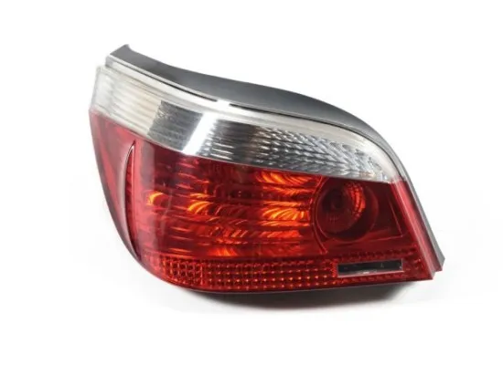 Bmw 5 Serisi E60 Kasa 520i 520d Sol Arka Stop Lambası Depo Marka Bmw 5 Serisi E60 Kasa 520i 520d Sol Arka Stop Lambası Depo Marka
