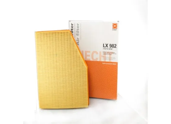 BMW Hava Filtresi E60 E61 E63 E64 Lx982 Mah 13717521023 BMW Hava Filtresi E60 E61 E63 E64 Lx982 Mah 13717521023