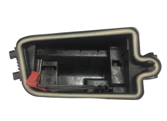 BMW E39 Z3 Sis Farı Arka Kapağı Sağ - 63178381976 BMW Orjinal BMW E39 Z3 Sis Farı Arka Kapağı Sağ - 63178381976 BMW Orjinal